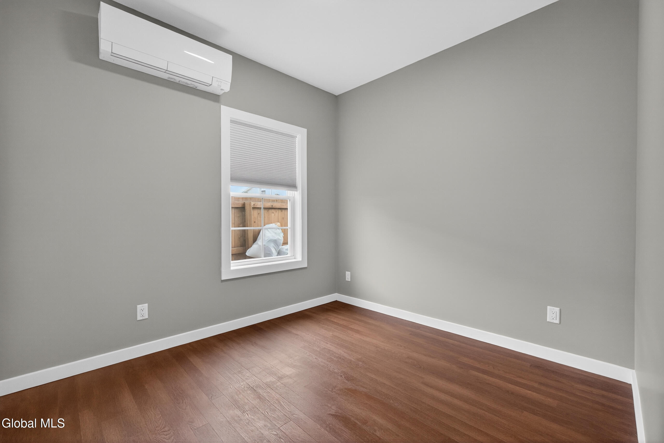 20 Monroe Street Schenectady, NY 12305 - Photo 33 of 44 15-DSC07884