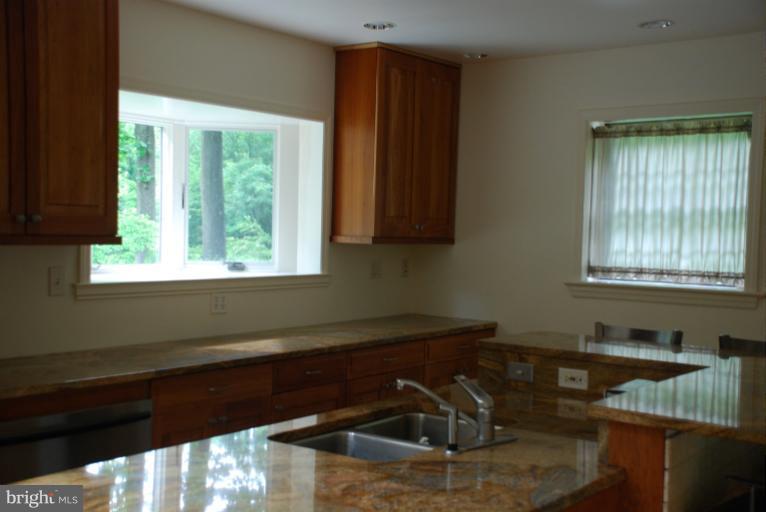 202 Apple Grove Road Silver Spring, MD 20904 - Photo 11 of 27 Kitchen