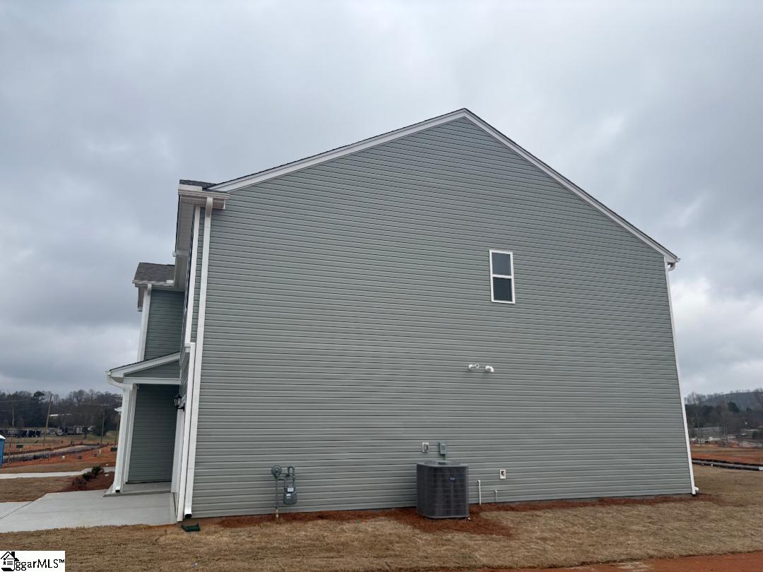137 Cedar Shoals Easley, SC 29640 - Photo 4 of 28