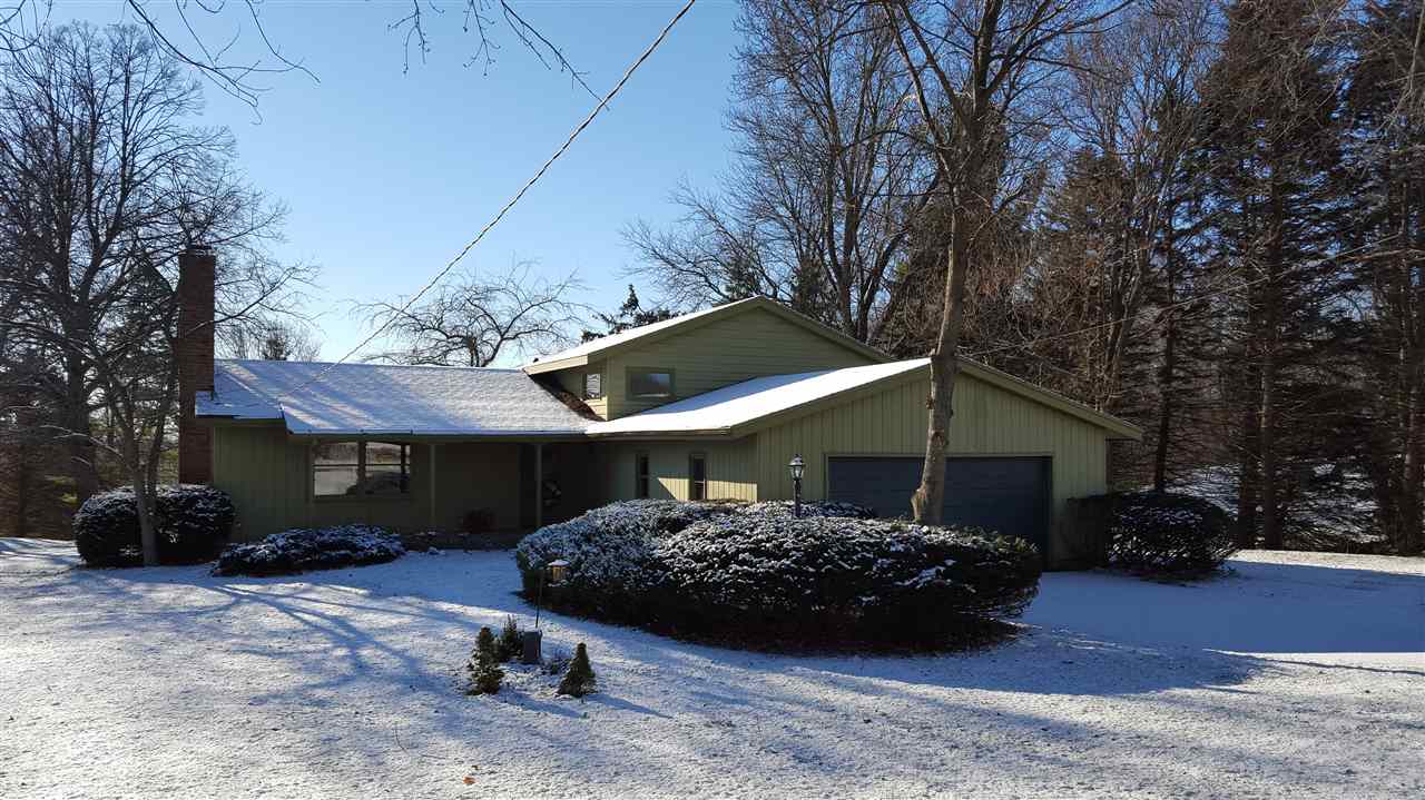 2831 Hillcrest Road Belvidere, IL 61008 - Photo 1 of 25 Gallery Image 1