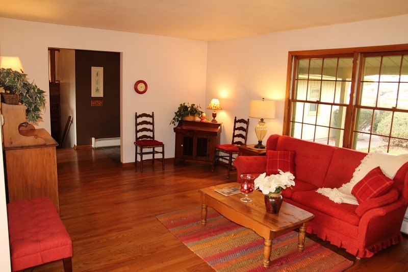 2831 Hillcrest Road Belvidere, IL 61008 - Photo 4 of 25 Gallery Image 4