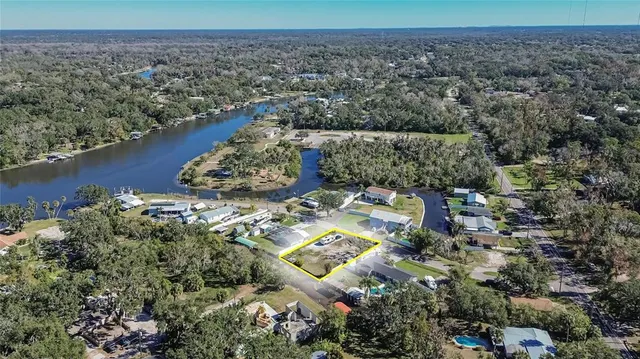 $280,000 | 8615 Parkway Circle, Riverview, FL 33569