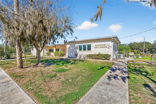 $280,000 | 8615 Parkway Circle, Riverview, FL 33569