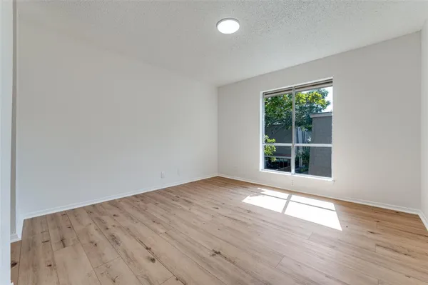 $90,000 | 4859 Cedar Springs Road, Unit 337, Dallas, TX 75219