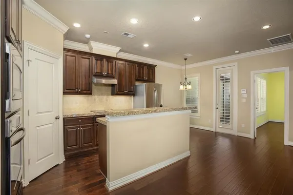 $3,100 | 2050 Palm Forest Lane, Houston, TX 77077
