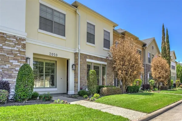 $3,100 | 2050 Palm Forest Lane, Houston, TX 77077