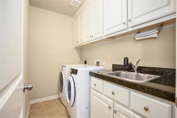 $3,100 | 2050 Palm Forest Lane, Houston, TX 77077