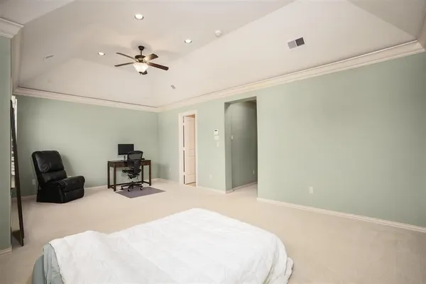 $3,100 | 2050 Palm Forest Lane, Houston, TX 77077