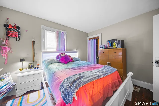 $329,900 | 33 Sunrise Avenue, New Britain, CT 06051