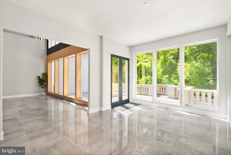 $2,499,000 | 6600 Reserves Hill Court, Annandale, VA 22003
