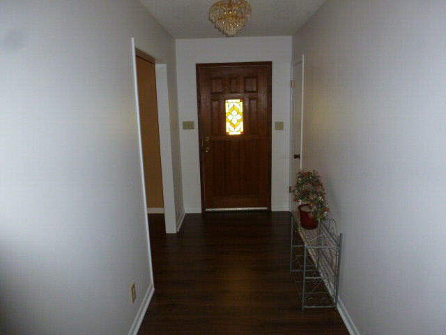7640 Lake Road Bay Minette, AL 36507 - Photo 2 of 21 FOYER