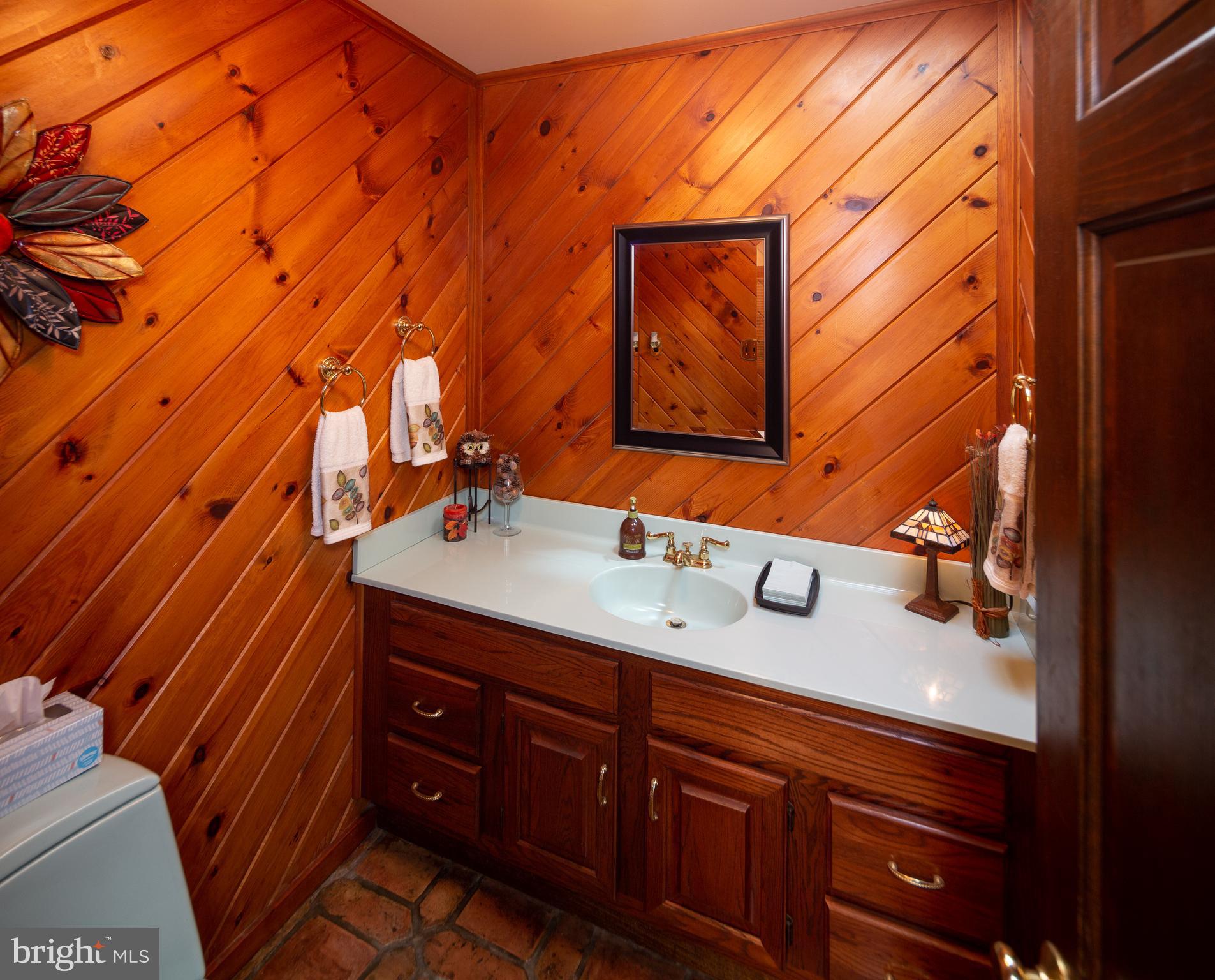 1226 Eagle Road New Hope, PA 18938 - Photo 23 of 40 Powder Room