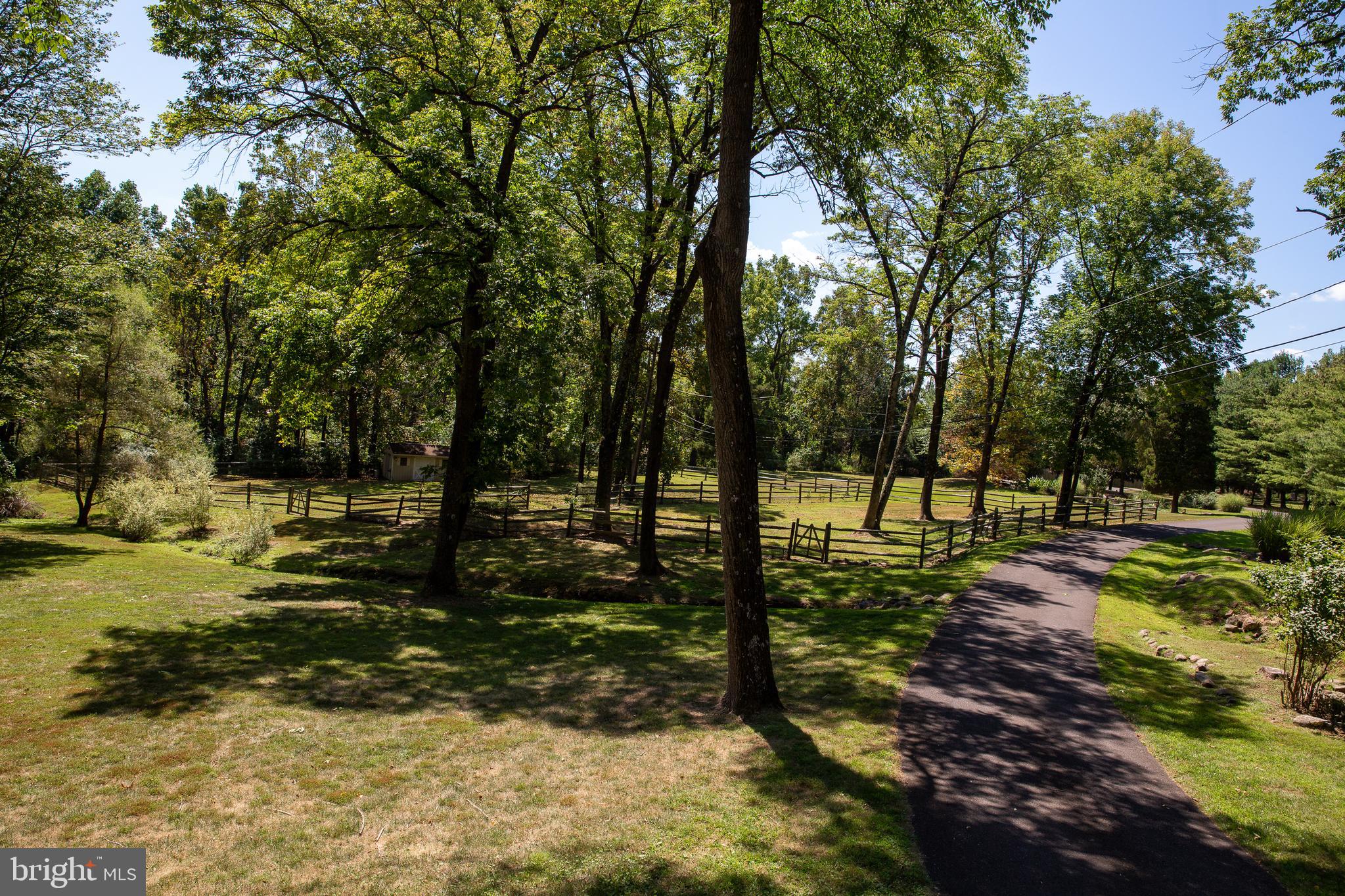 1226 Eagle Road New Hope, PA 18938 - Photo 4 of 40