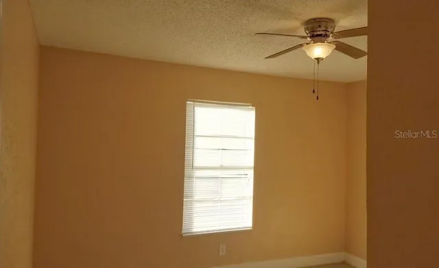 $2,400 | 2921 West Walnut Street, Tampa, FL 33607