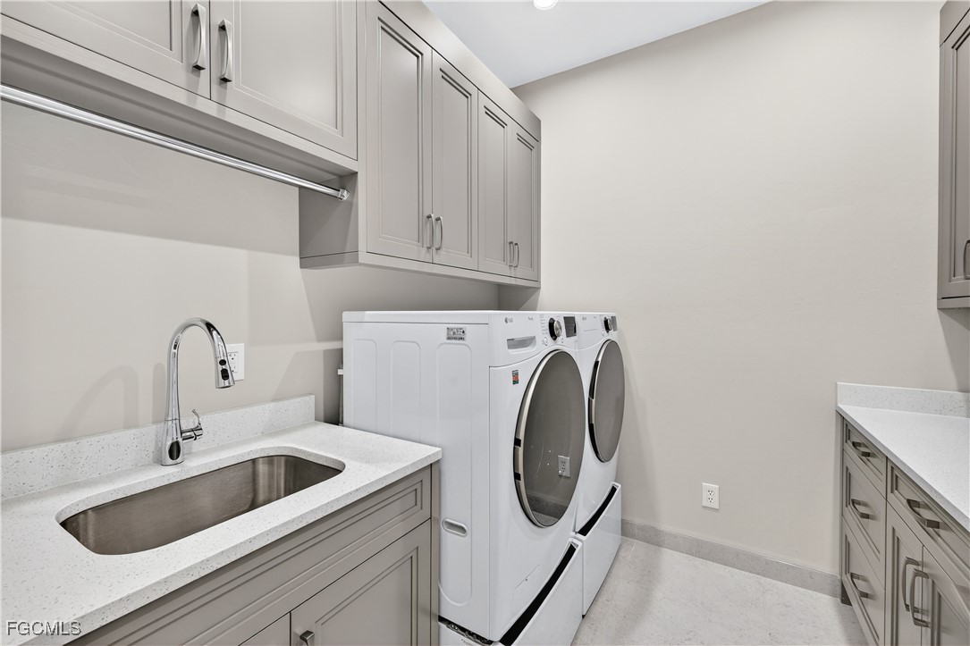 12540 Panasoffkee Drive North Fort Myers, FL 33903 - Photo 35 of 49