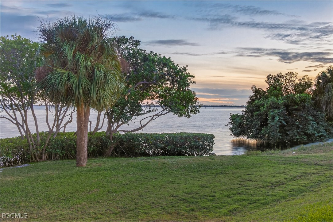 12540 Panasoffkee Drive North Fort Myers, FL 33903 - Photo 46 of 49