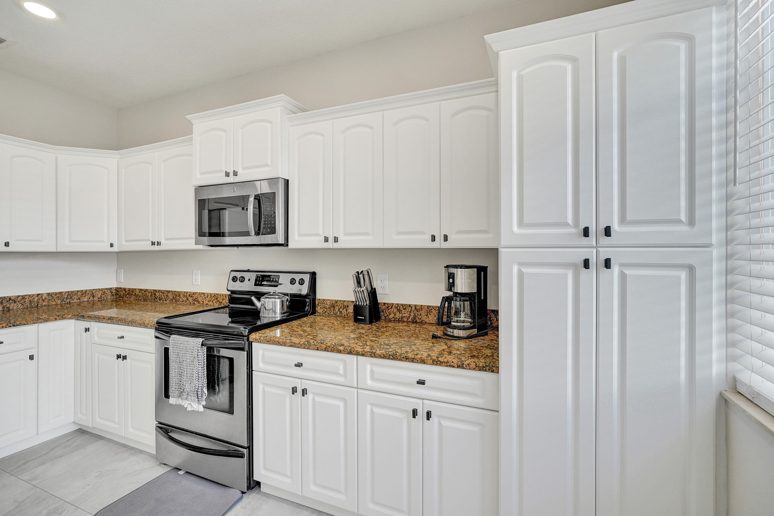 3600 Northwest 5th Terrace Boca Raton, FL 33431 - Photo 13 of 36 DSC06724