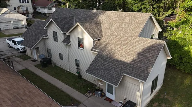 $250,000 | 624 Spruce Street, Leavenworth, KS 66048