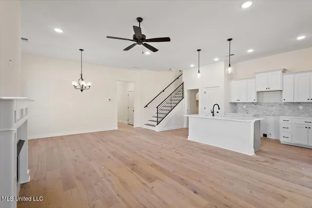 $337,900 | 763 Quitman Court West, Nesbit, MS 38651