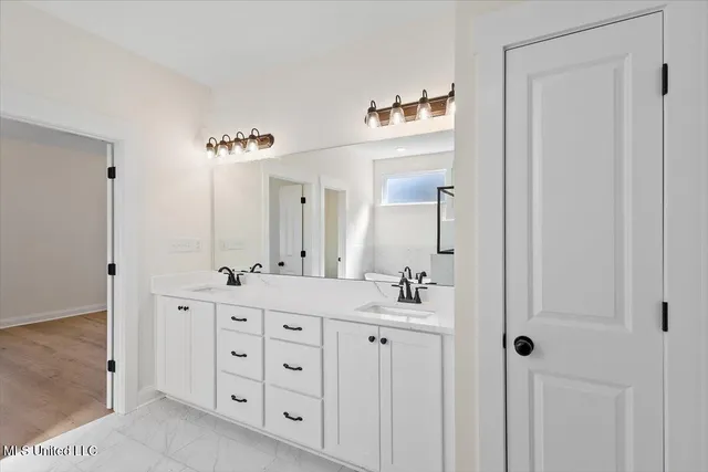 $337,900 | 763 Quitman Court West, Nesbit, MS 38651