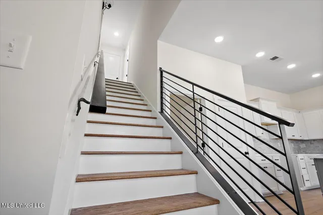 $337,900 | 763 Quitman Court West, Nesbit, MS 38651