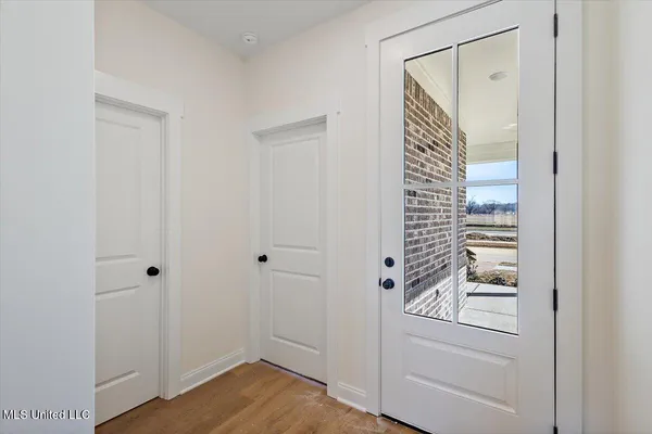 $337,900 | 763 Quitman Court West, Nesbit, MS 38651