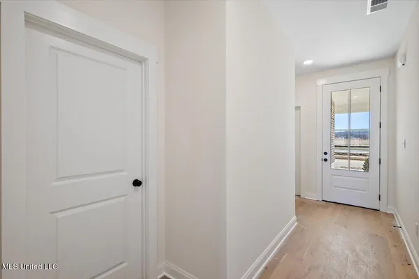 $337,900 | 763 Quitman Court West, Nesbit, MS 38651