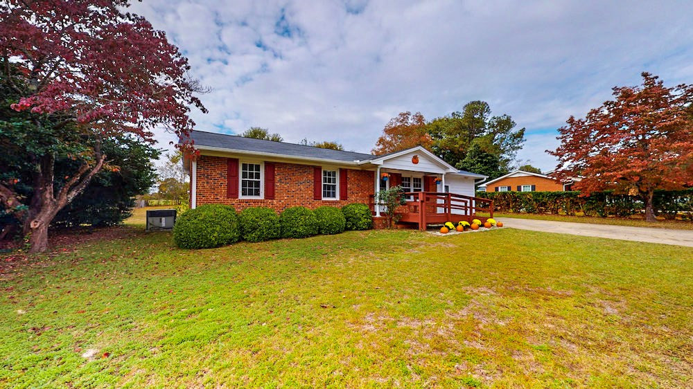 67 Quail Road Smithfield, NC 27577 - Photo 2 of 27 Gallery Image 2