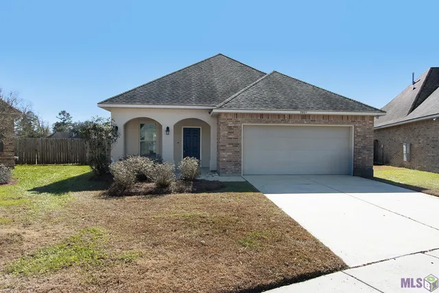 $2,200 | 8604 Arabella Avenue, Baton Rouge, LA 70820