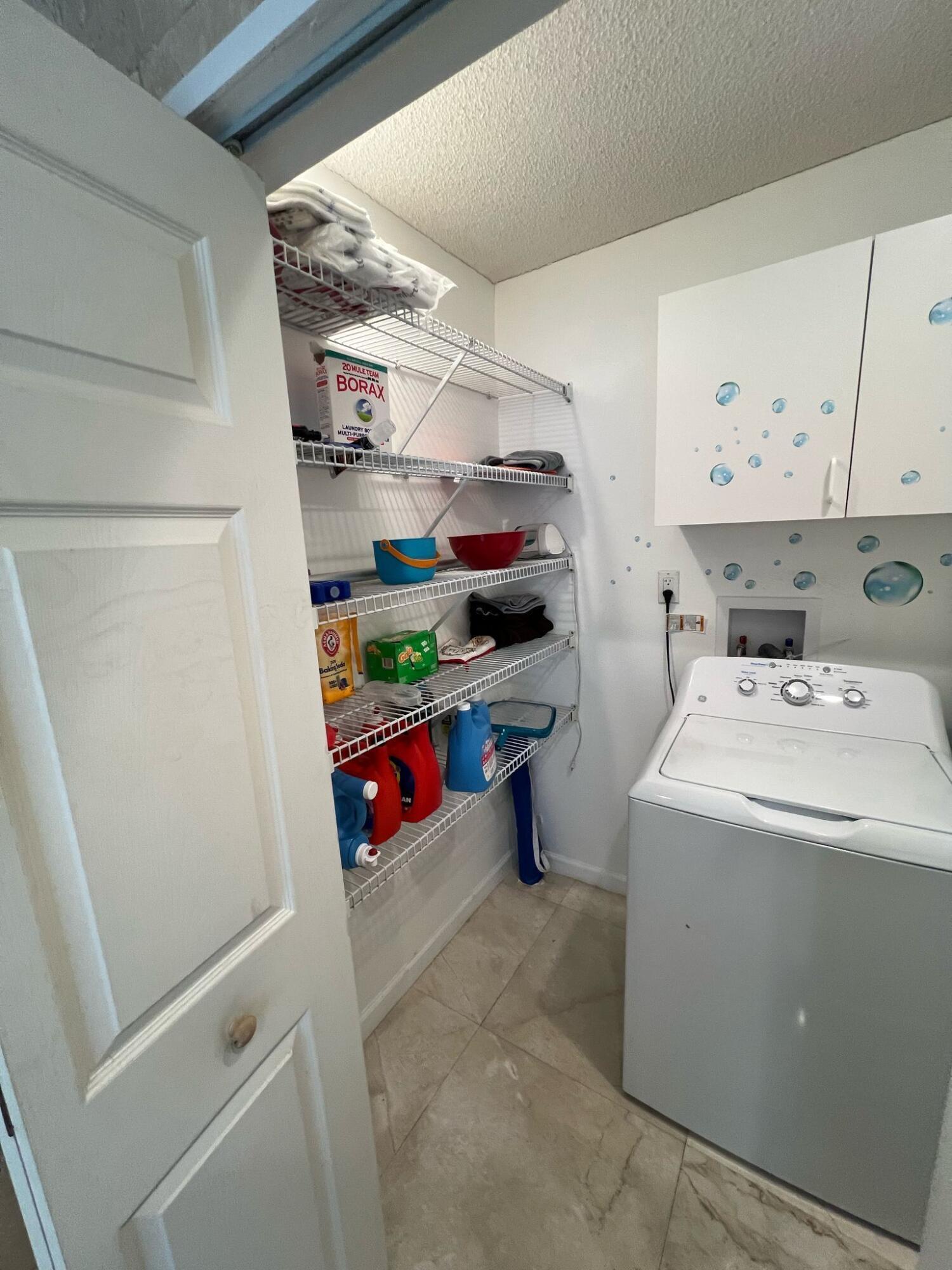 9664 West Lake Court Boca Raton, FL 33434 - Photo 17 of 42 laundry