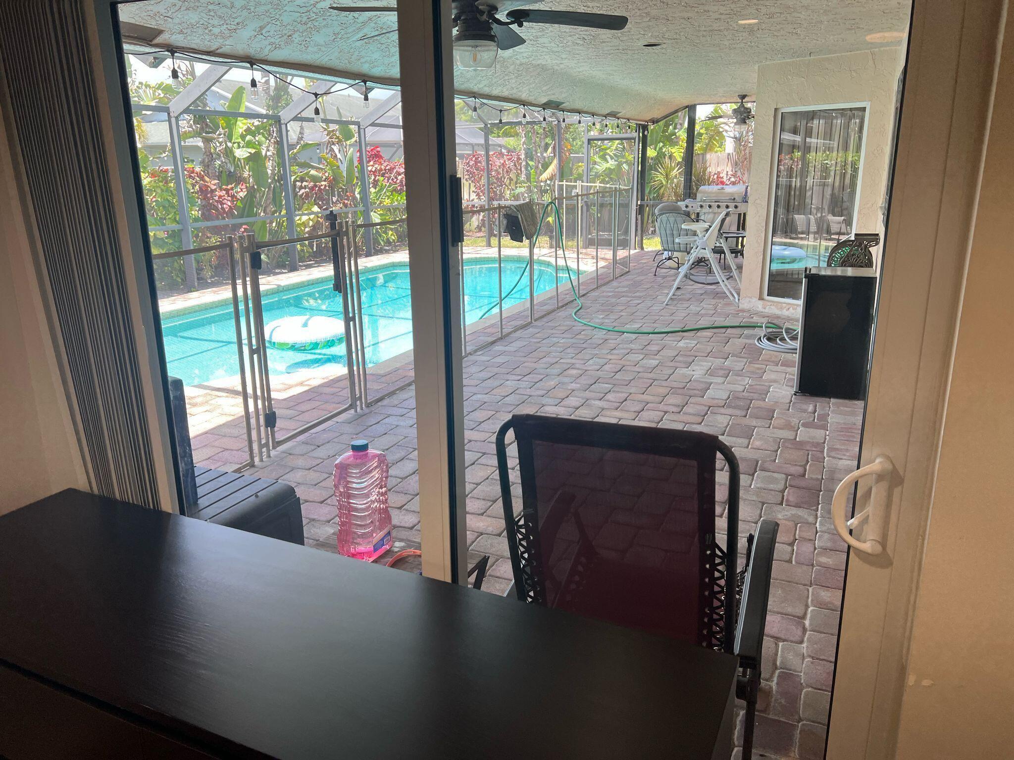 9664 West Lake Court Boca Raton, FL 33434 - Photo 7 of 42 3e2b316e-7b97-4119-a935-9bfe386d862d
