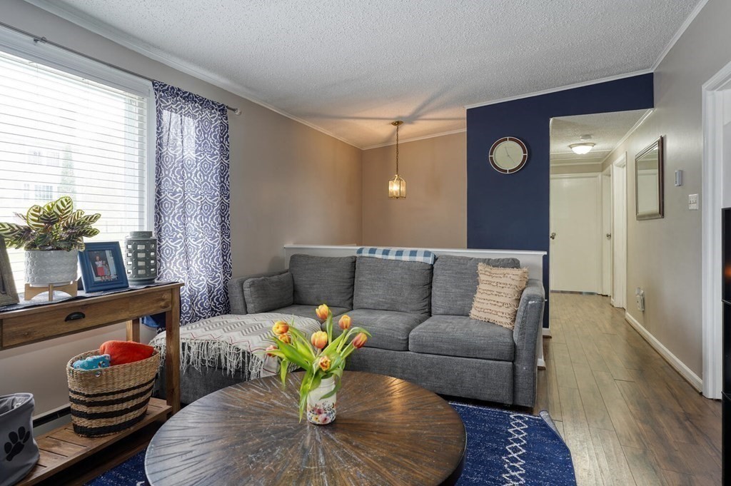 70 Wedgewood Road Worcester, MA 01602 - Photo 5 of 29 Gallery Image 5