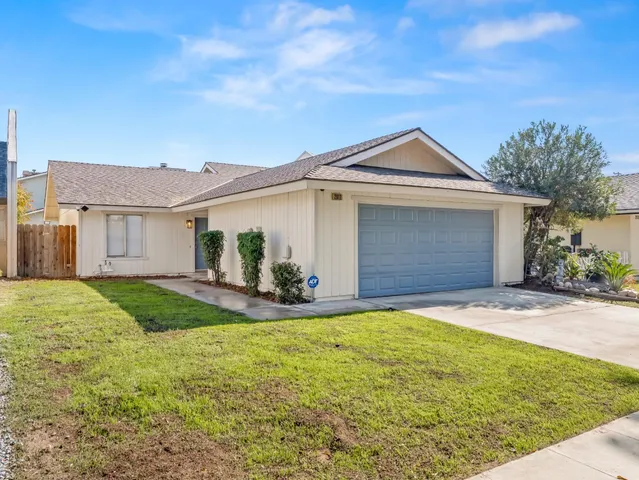 $369,000 | 2012 North Laureen Avenue, Fresno, CA 93703