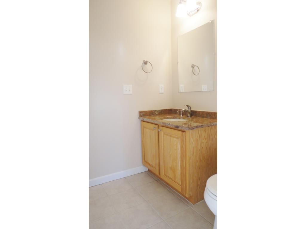 58 Andrew Street, Unit 58 Manchester, NH 03104 - Photo 9 of 28 Gallery Image 9