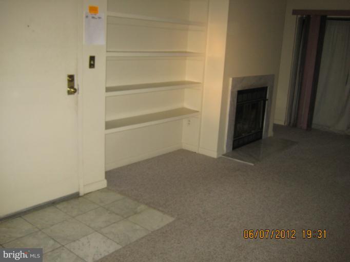 5590 Vantage Point Road, Unit 1 Columbia, MD 21044 - Photo 1 of 15 Living Room