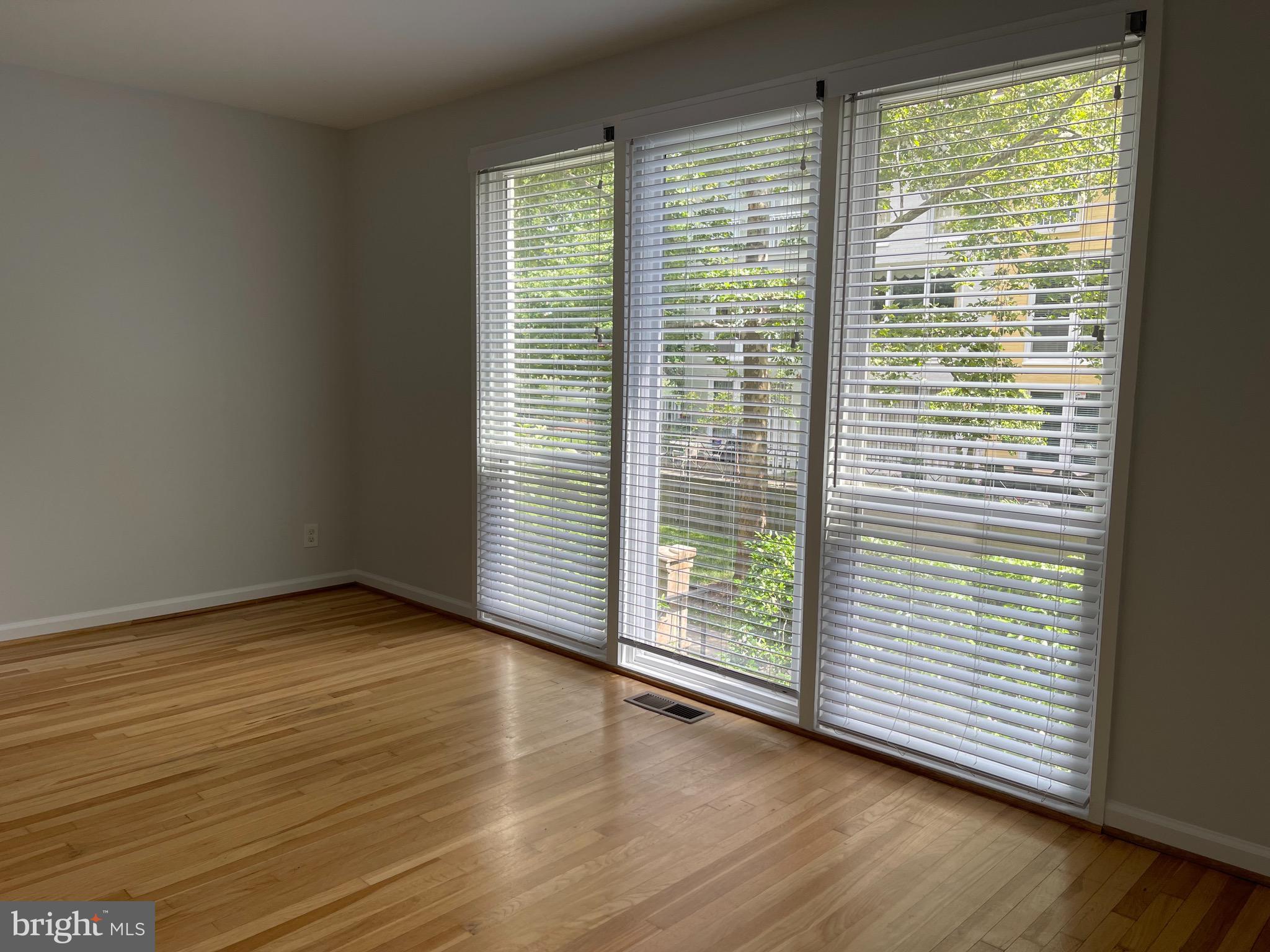 61 G Street Southwest, Unit B Washington, DC 20024 - Photo 28 of 60