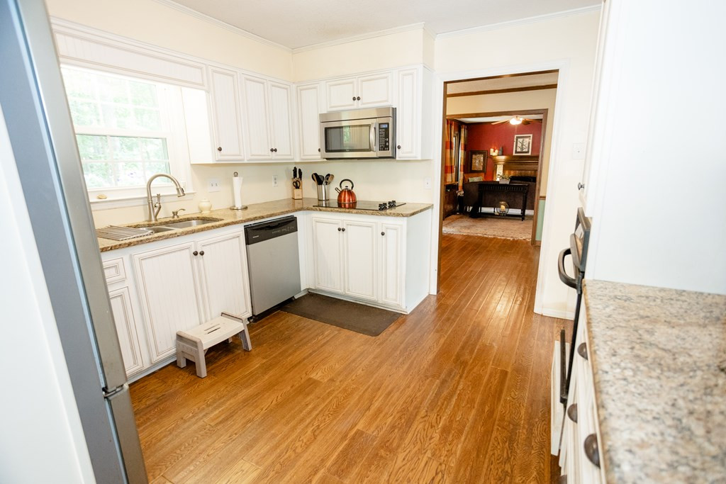 1964 Bolin Road North Augusta, SC 29841 - Photo 8 of 63