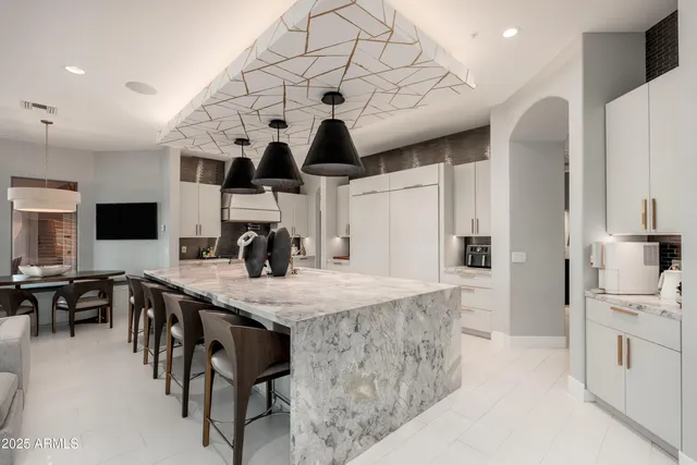 $4,875,000 | 12324 East Shangri La Road, Scottsdale, AZ 85259