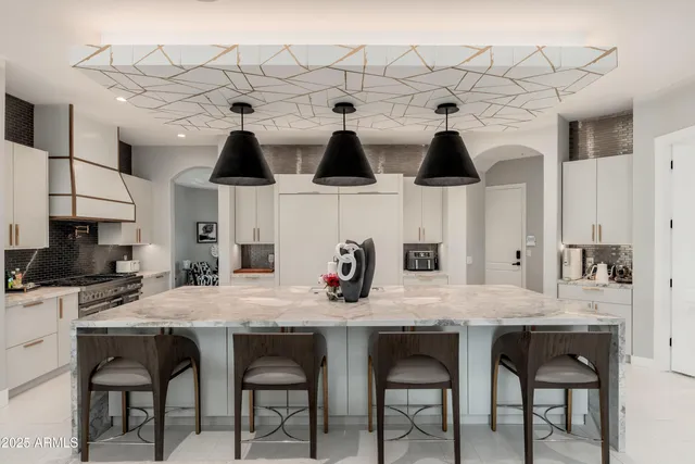 $4,875,000 | 12324 East Shangri La Road, Scottsdale, AZ 85259