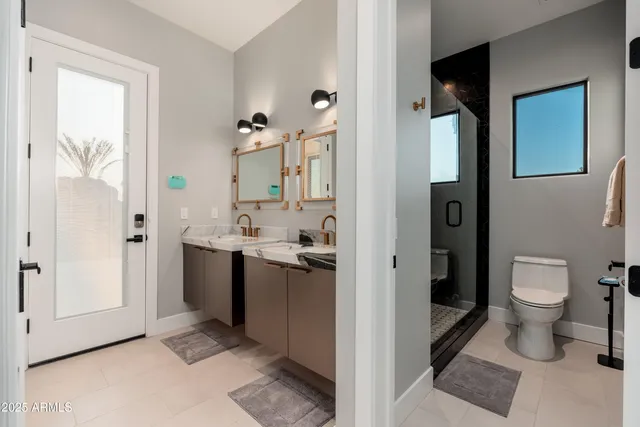 $4,875,000 | 12324 East Shangri La Road, Scottsdale, AZ 85259