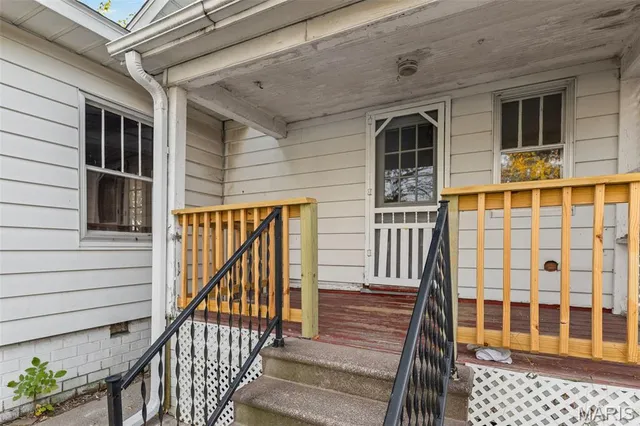 $130,000 | 259 South 7th Street, Wood River, IL 62095