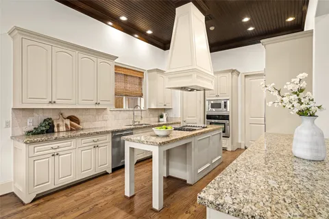 $2,050,000 | 4219 Oberlin Street, Houston, TX 77005