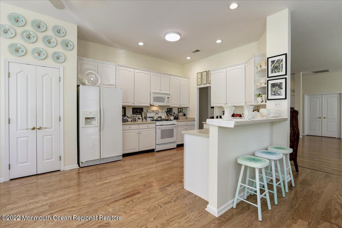 2513 Morningstar Road Manasquan, NJ 08736 - Photo 29 of 69 35-2513MorningstarRd0035