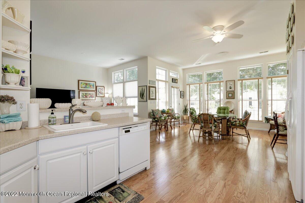 2513 Morningstar Road Manasquan, NJ 08736 - Photo 32 of 69 38-2513MorningstarRd0038