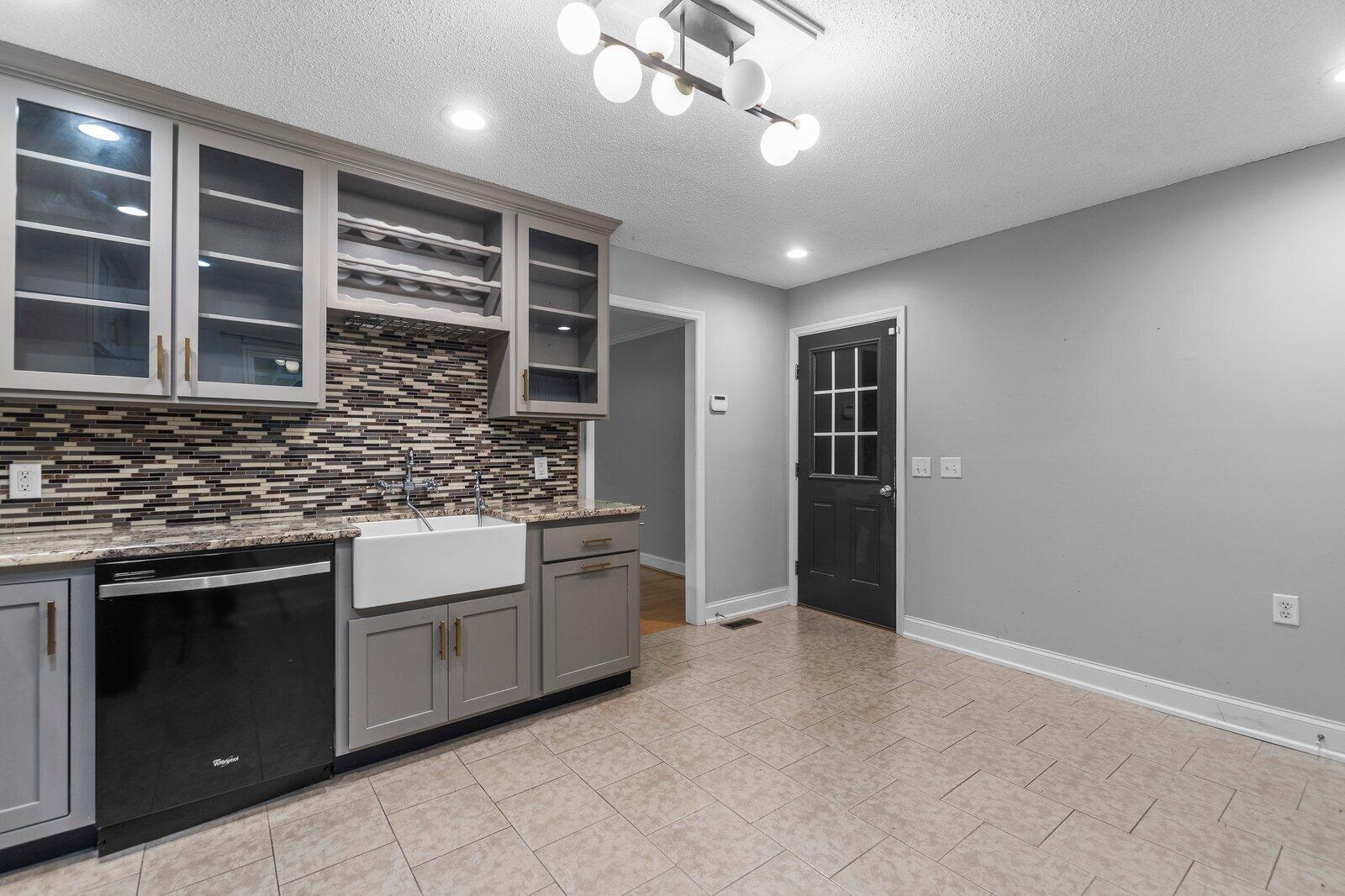 4706 Eldridge Road Hixson, TN 37343 - Photo 13 of 30 4706 Eldridge Rd-11