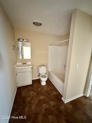 $1,400 | 1127 Brownlea Drive, Unit A, Greenville, NC 27858