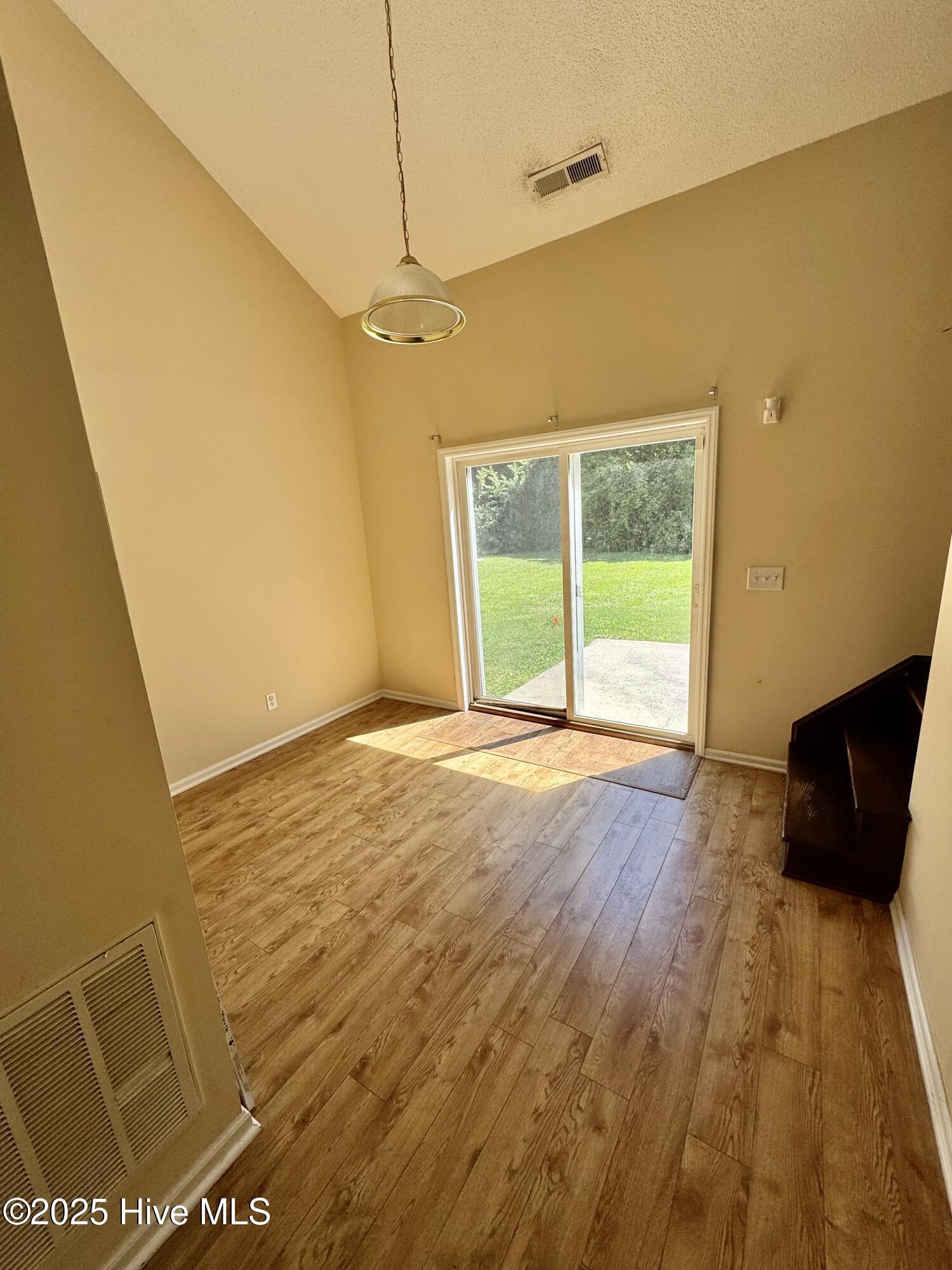 1127 Brownlea Drive, Unit A Greenville, NC 27858 - Photo 9 of 24 IMG_8484