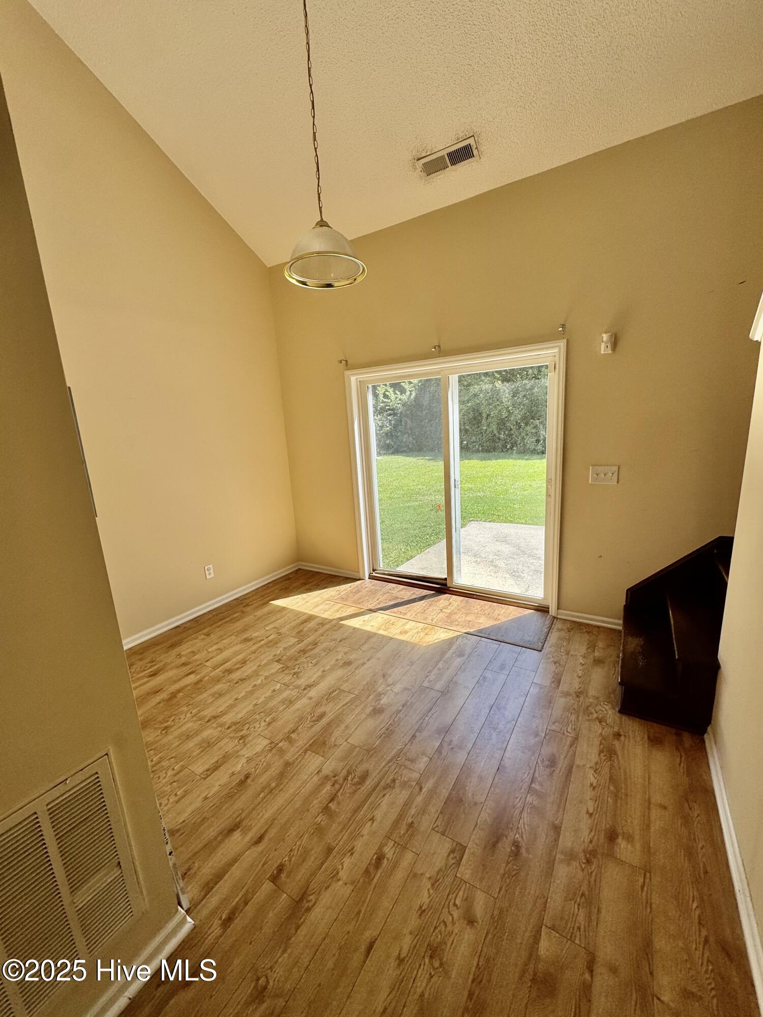 1127 Brownlea Drive, Unit A Greenville, NC 27858 - Photo 10 of 24 IMG_8485