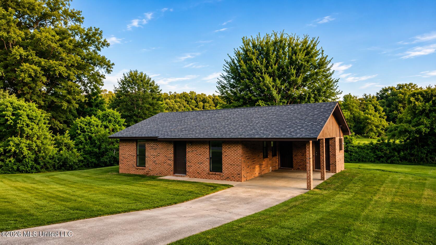 2117 Percy Davis Road Bolton, MS 39041 - Photo 1 of 35 1000026194