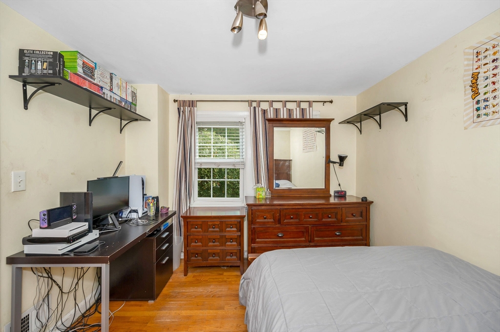 17 Breakheart Road Saugus, MA 01906 - Photo 14 of 42 Gallery Image 14